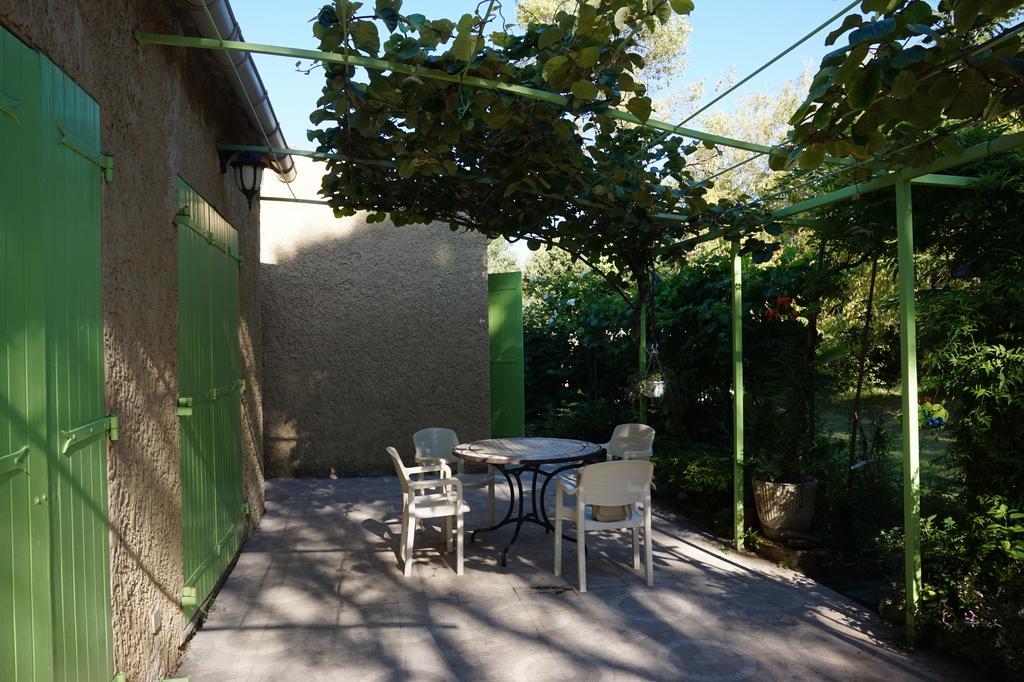 Villa La Marpierre Mondragon Extérieur photo