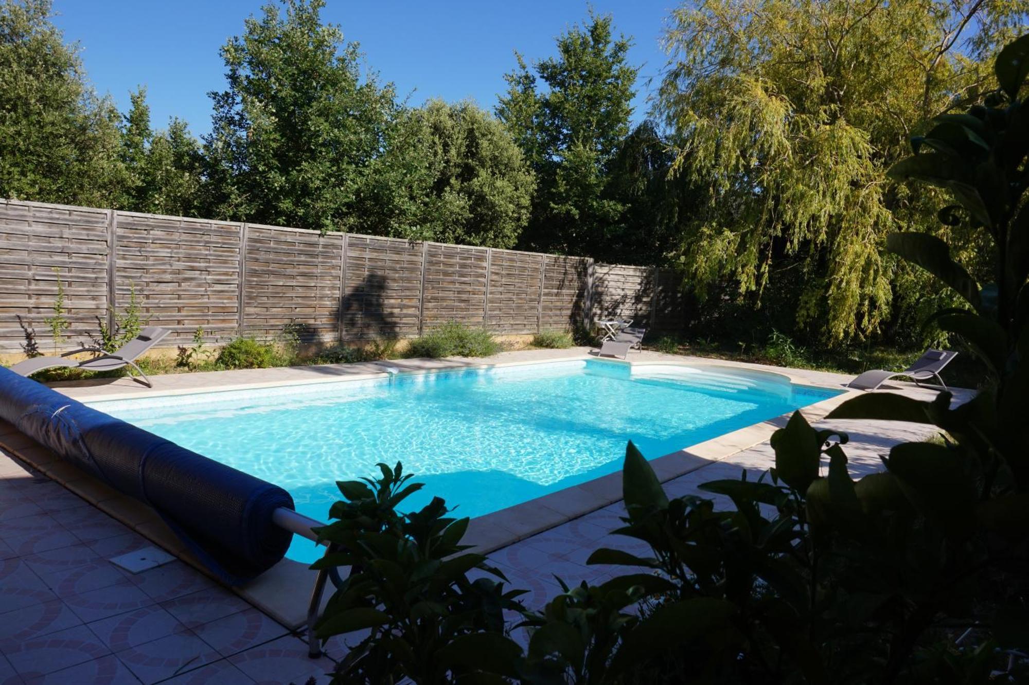 Villa La Marpierre Mondragon Extérieur photo